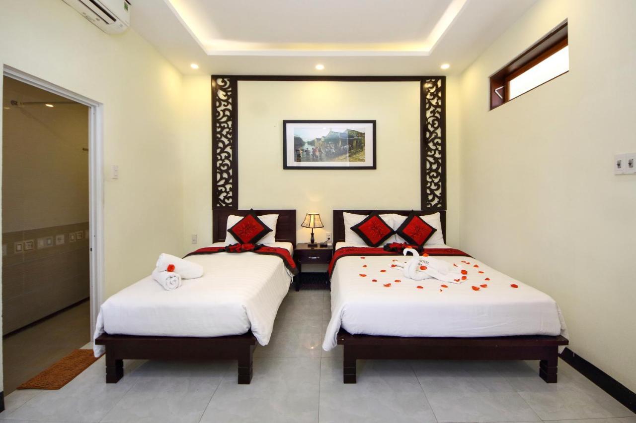 Fireworks Homestay Хойан Экстерьер фото