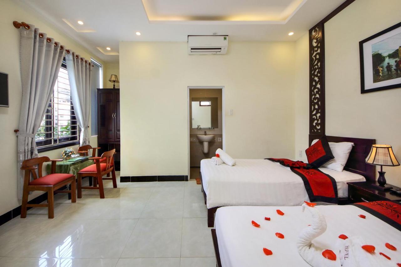 Fireworks Homestay Хойан Экстерьер фото